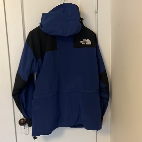 Mens M Gortex Winter Jacket - Picture 2 of 4